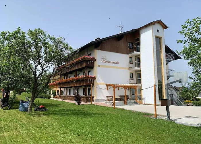 Maerchenwald מלון 3*